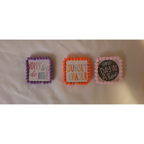 Lot of 9 Wooden MAGNETS Positive Sayings Brave Moment Worry Less One Day Gift - Picture 4 of 16